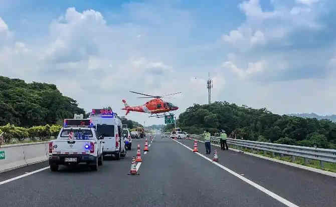 龙港高速公路汽车救援案例